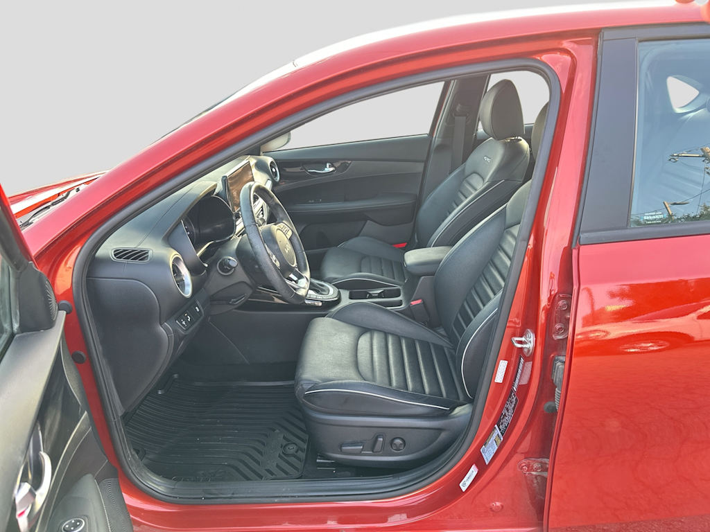 Thumbnail: 2024 Kia Forte - 25