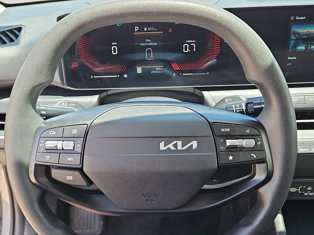 Thumbnail: 2025 Kia K4 - 23
