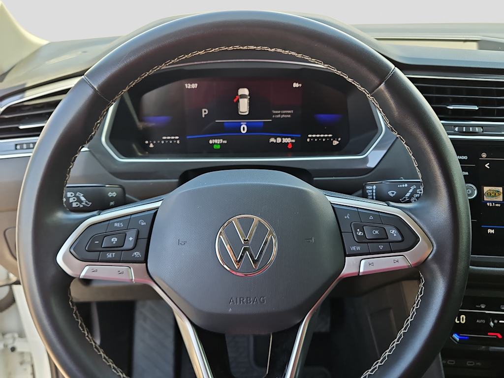 Thumbnail: 2023 Volkswagen Tiguan - 13