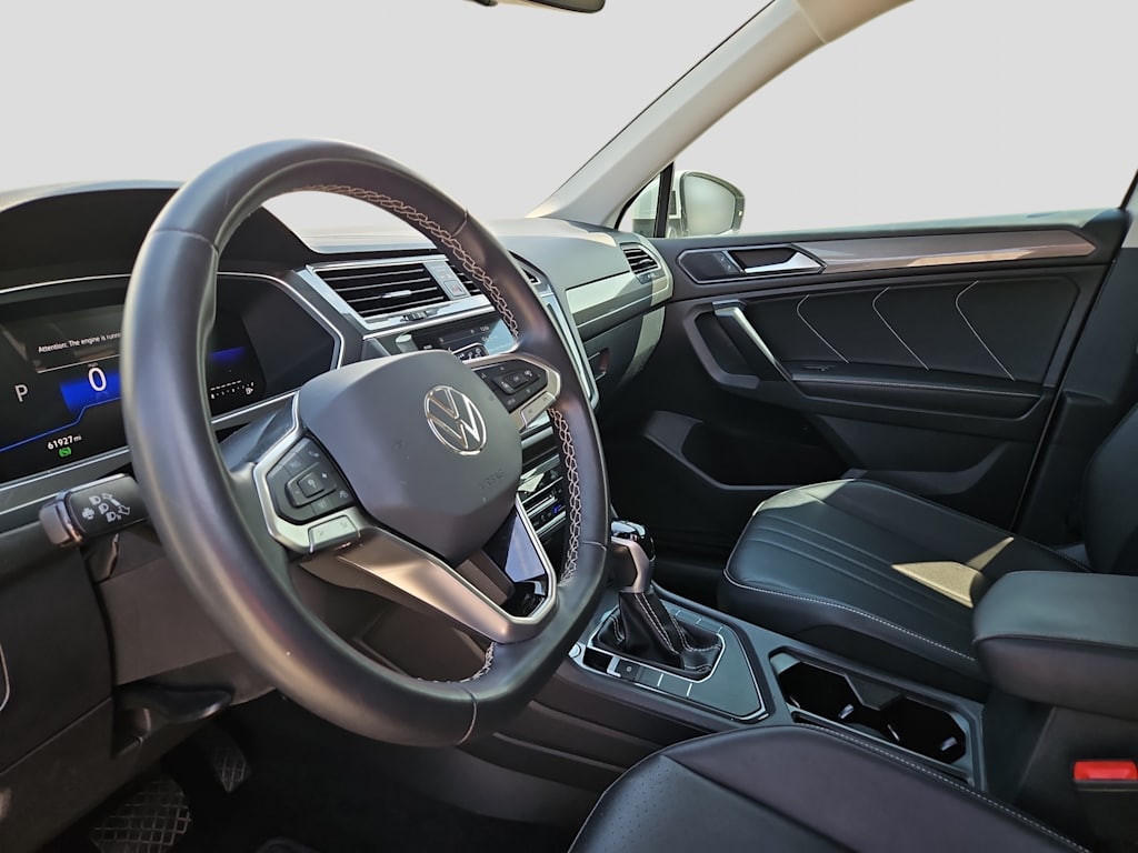 Thumbnail: 2023 Volkswagen Tiguan - 2