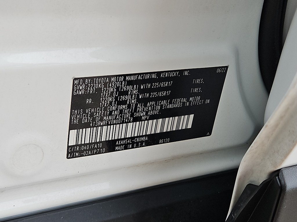 Thumbnail: 2022 Toyota RAV4 - 16