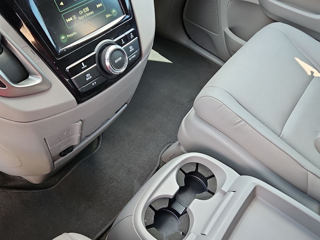 Thumbnail: 2016 Honda Odyssey - 24