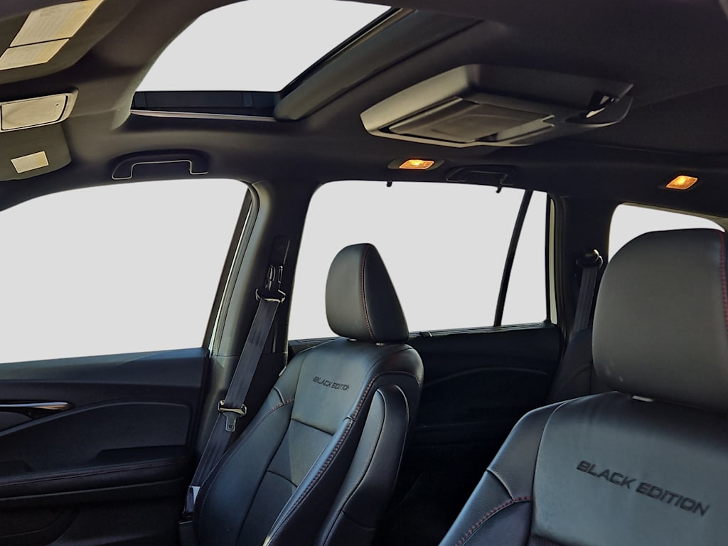 Thumbnail: 2022 Honda Pilot - 21