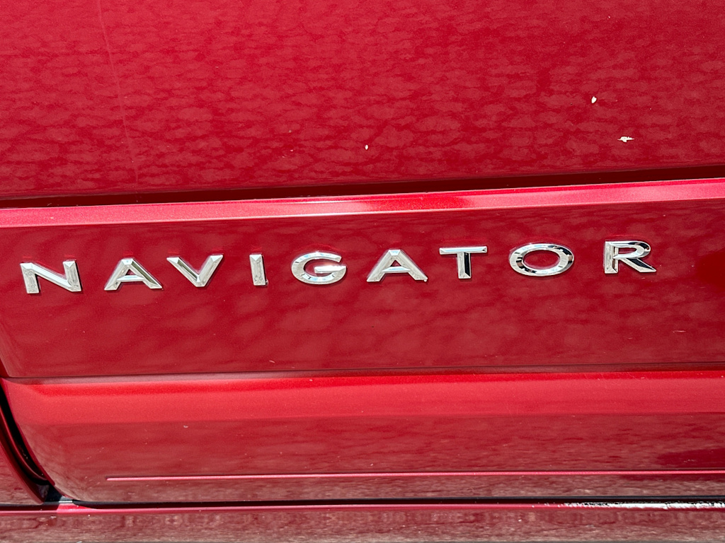 Thumbnail: 2016 Lincoln Navigator L - 7