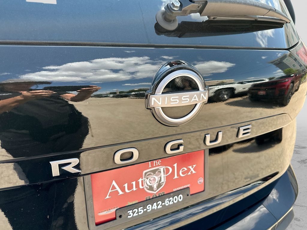Thumbnail: 2024 Nissan Rogue - 7