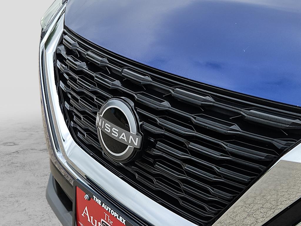 Thumbnail: 2023 Nissan Rogue - 22