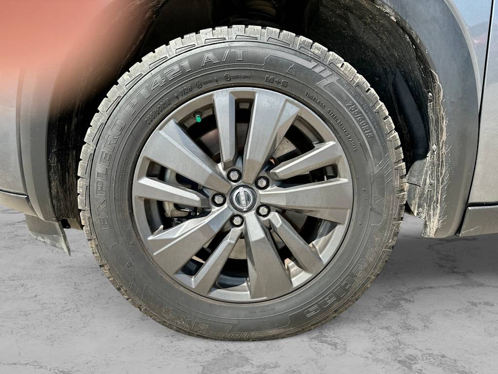 Thumbnail: 2022 Nissan Pathfinder - 8