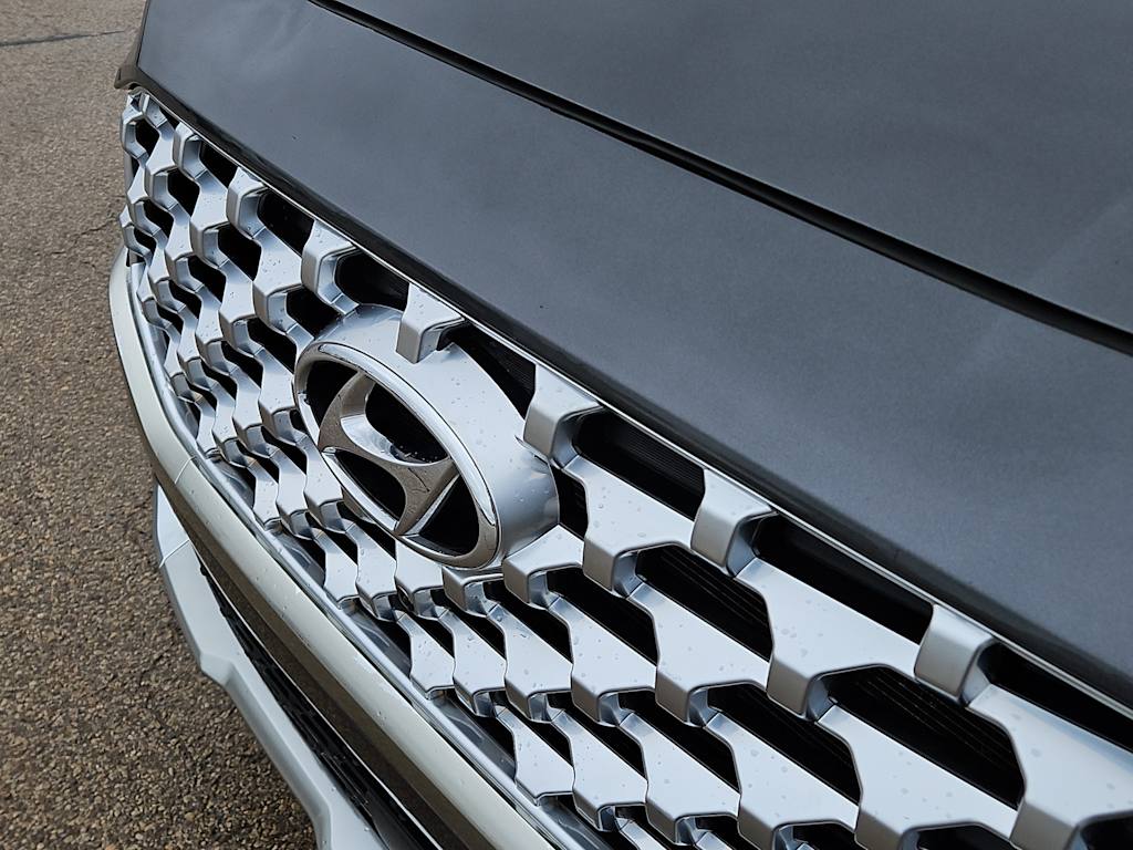 Thumbnail: 2023 Hyundai Santa Fe - 22