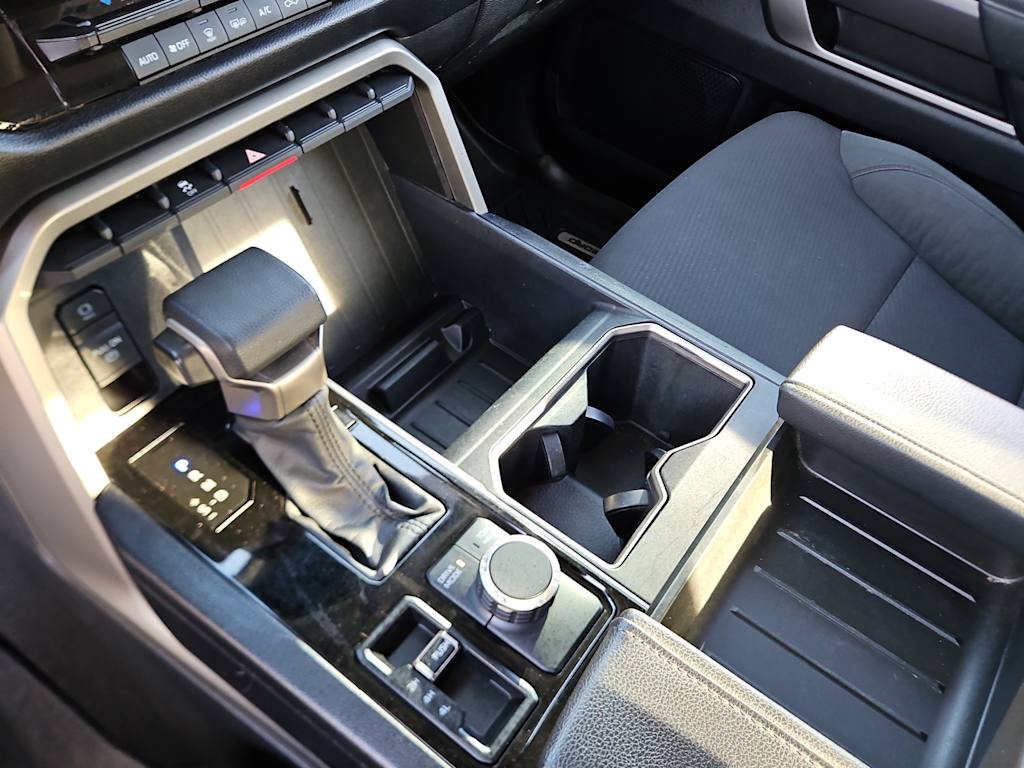 Thumbnail: 2023 Toyota Tundra - 12