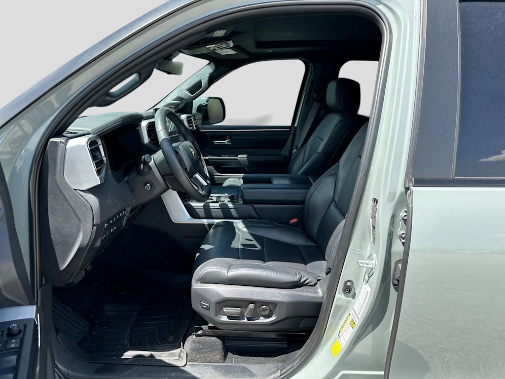 Thumbnail: 2024 Toyota Tundra - 8
