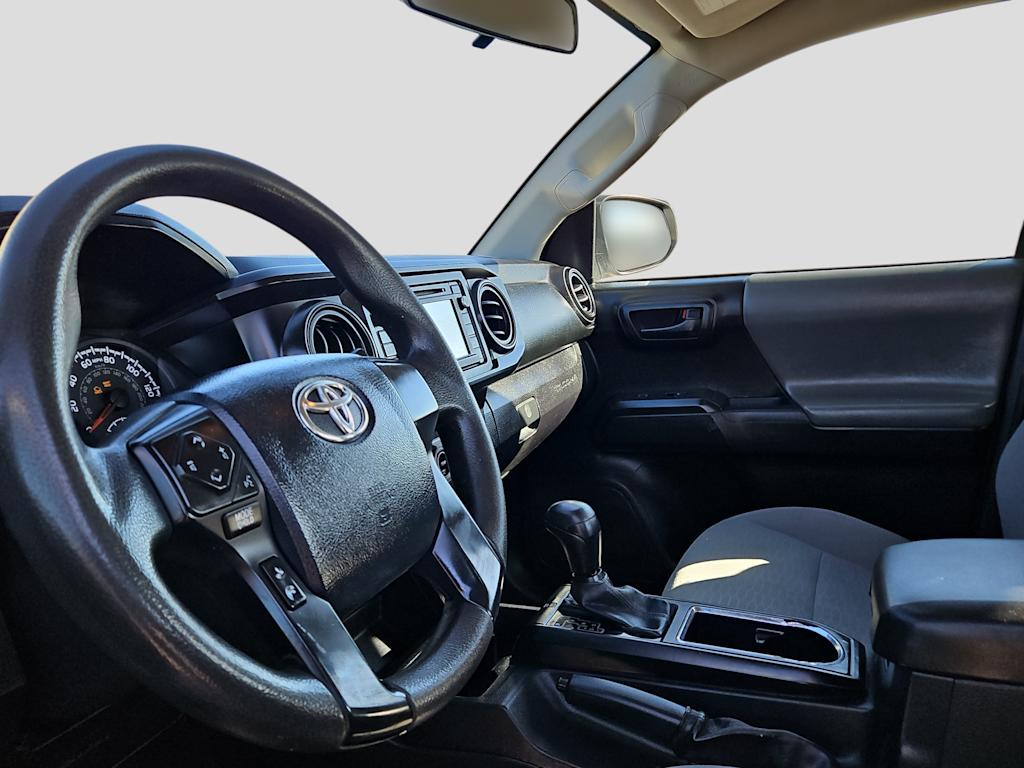 Thumbnail: 2017 Toyota Tacoma - 2