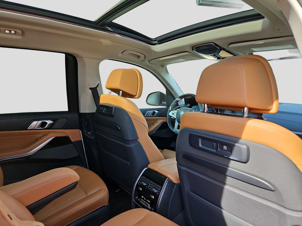 Thumbnail: 2019 BMW X7 - 21