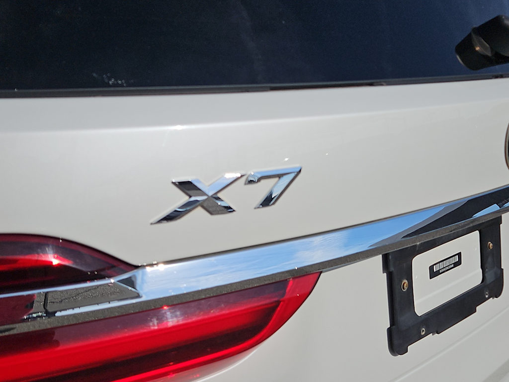 Thumbnail: 2019 BMW X7 - 7