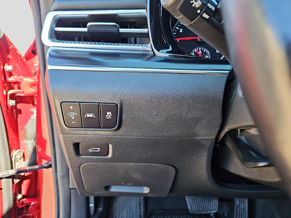 Thumbnail: 2021 Kia K5 - 28