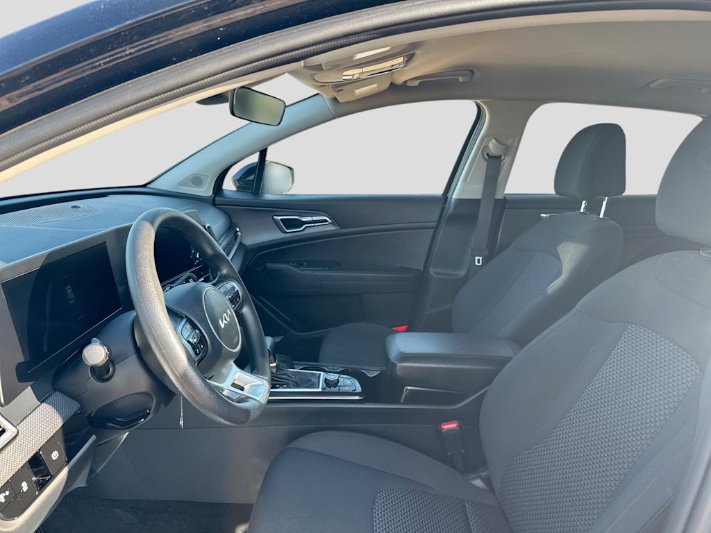 Thumbnail: 2025 Kia Sportage - 11