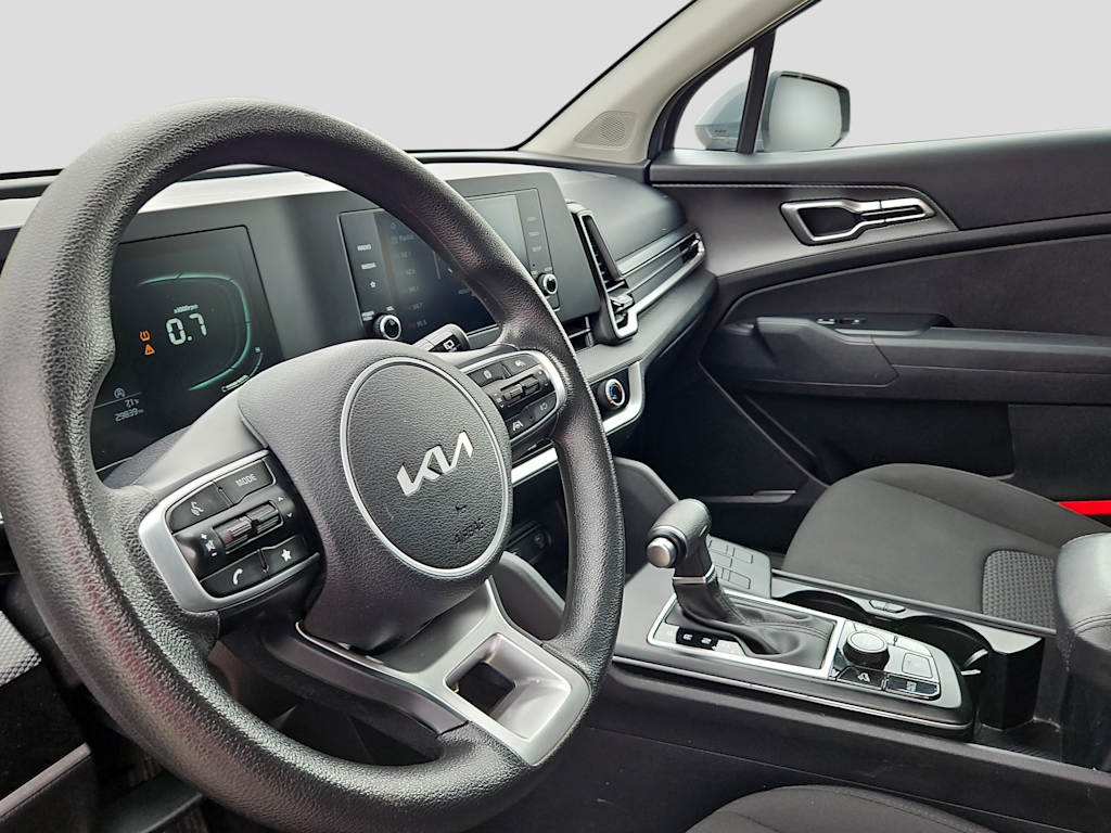 Thumbnail: 2025 Kia Sportage - 2