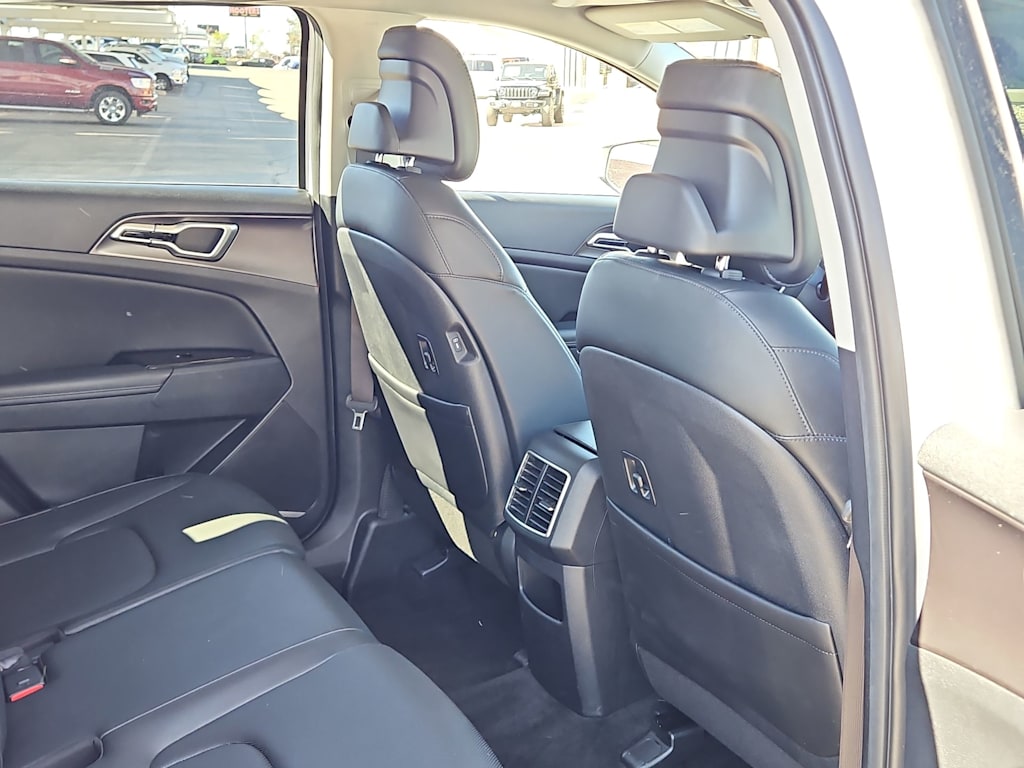 Thumbnail: 2024 Kia Sportage - 23