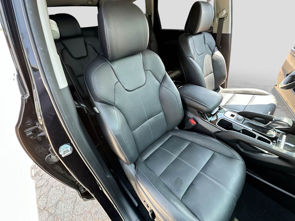 Thumbnail: 2025 Kia Telluride - 28