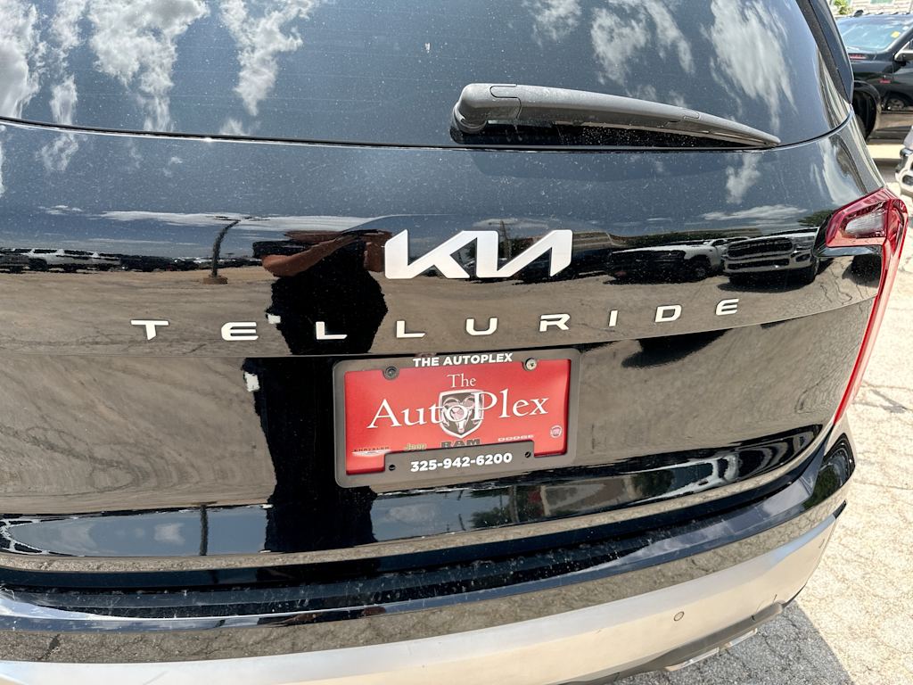 Thumbnail: 2023 Kia Telluride - 7