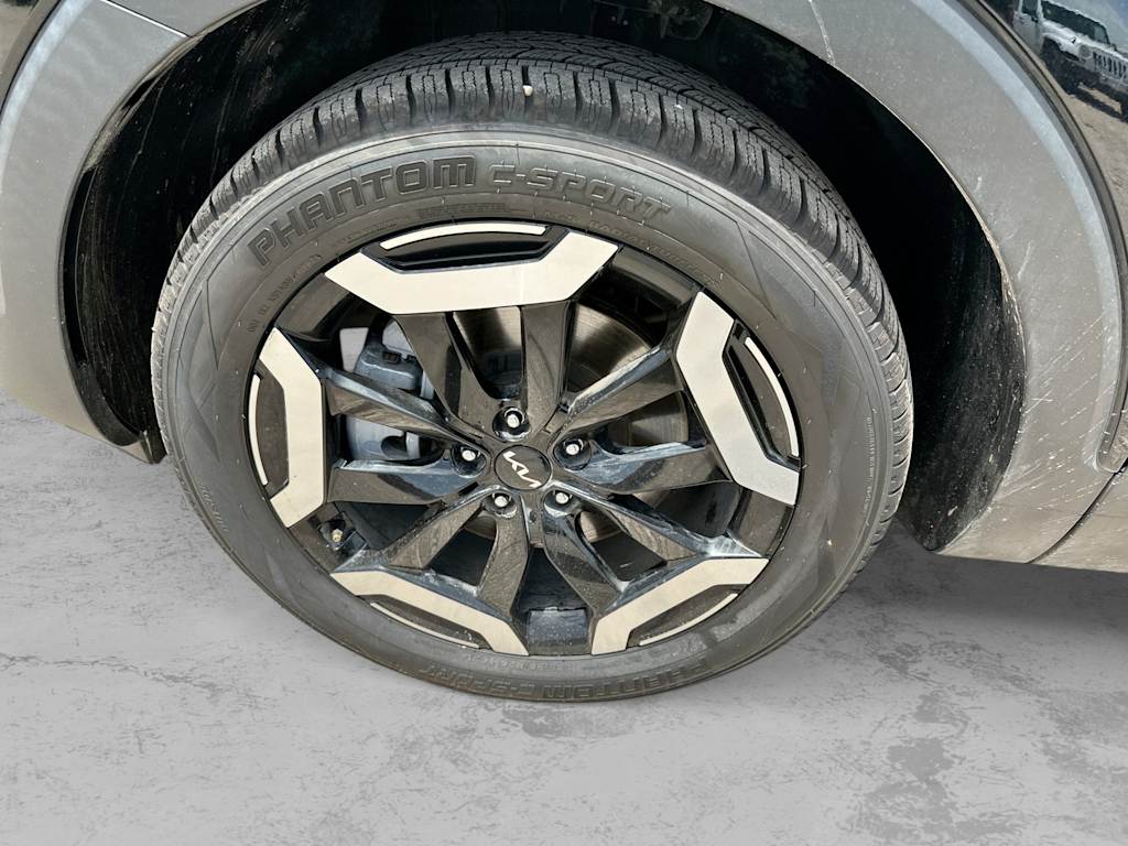 Thumbnail: 2023 Kia Telluride - 8