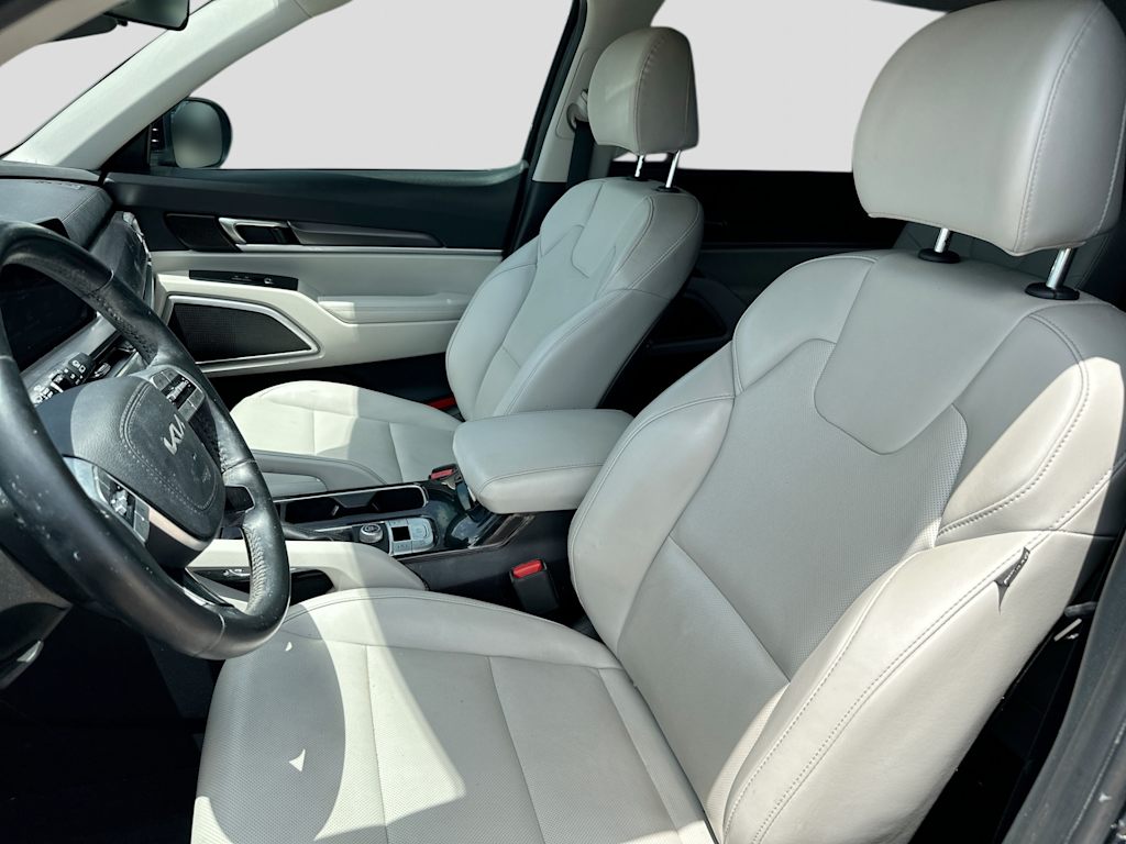 Thumbnail: 2023 Kia Telluride - 12
