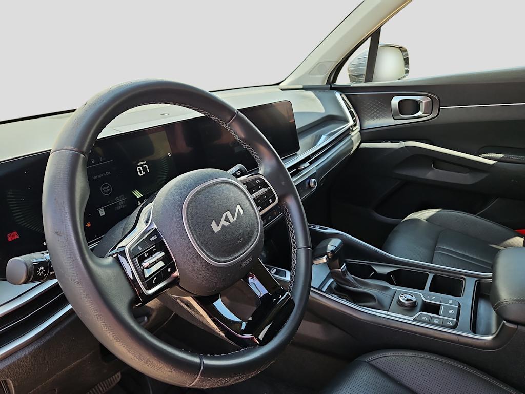 Thumbnail: 2024 Kia Sorento - 2