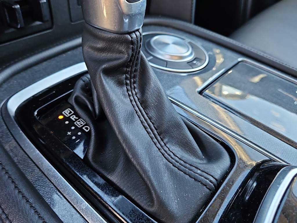 Thumbnail: 2021 Nissan Armada - 24