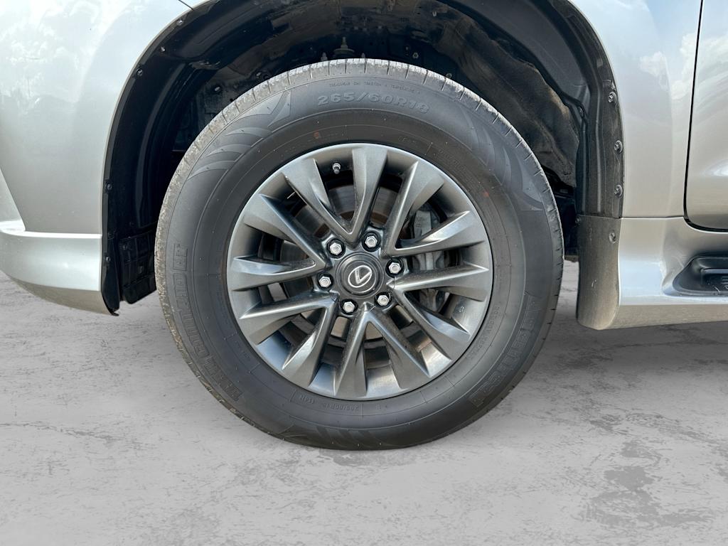 Thumbnail: 2021 Lexus GX - 8