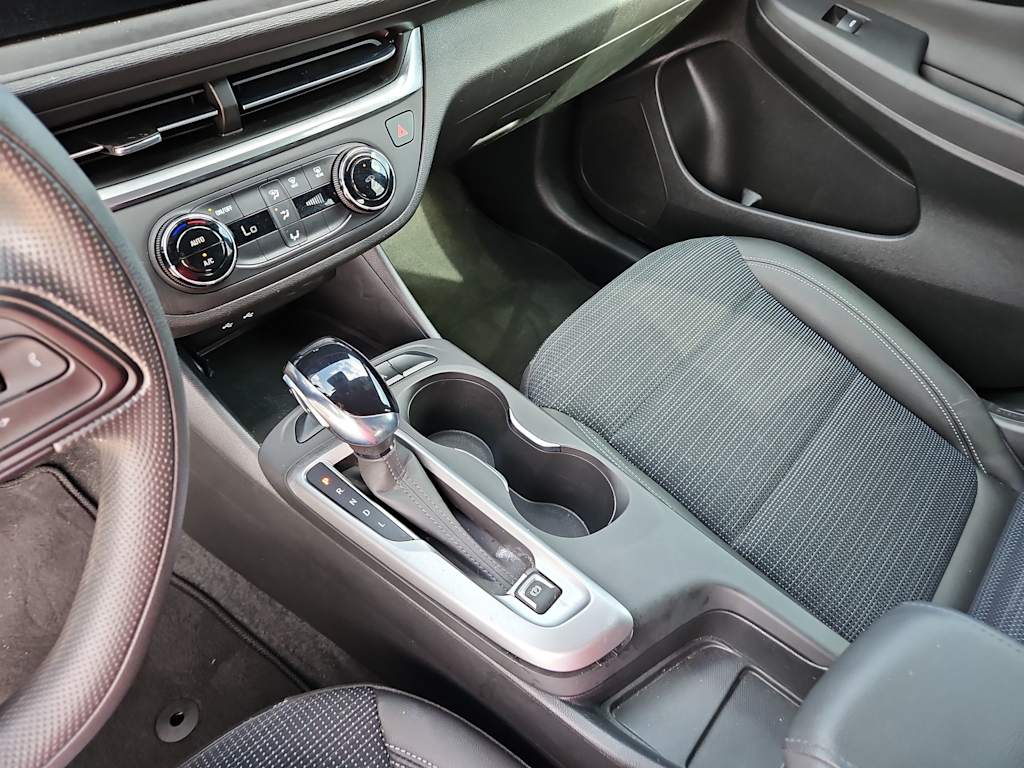 Thumbnail: 2024 Buick Envista - 15