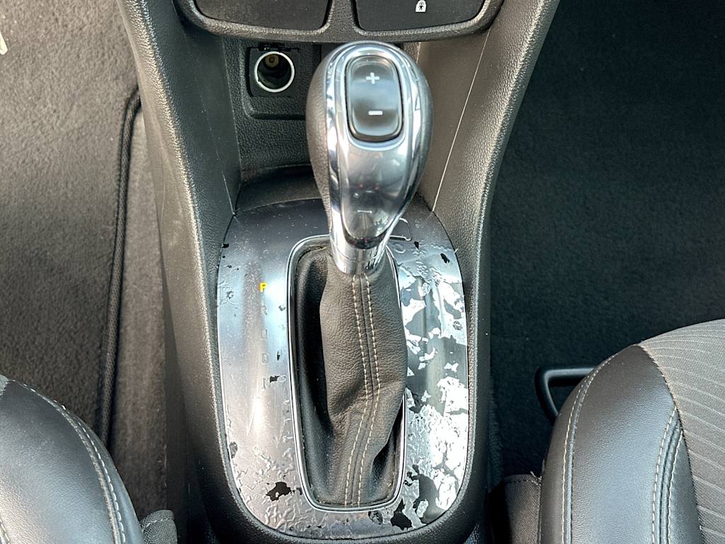 Thumbnail: 2014 Buick Encore - 29