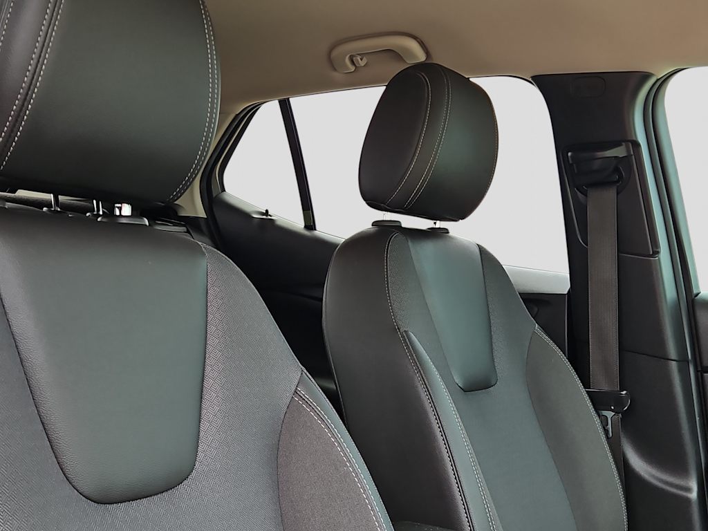 Thumbnail: 2023 Buick Encore GX - 24