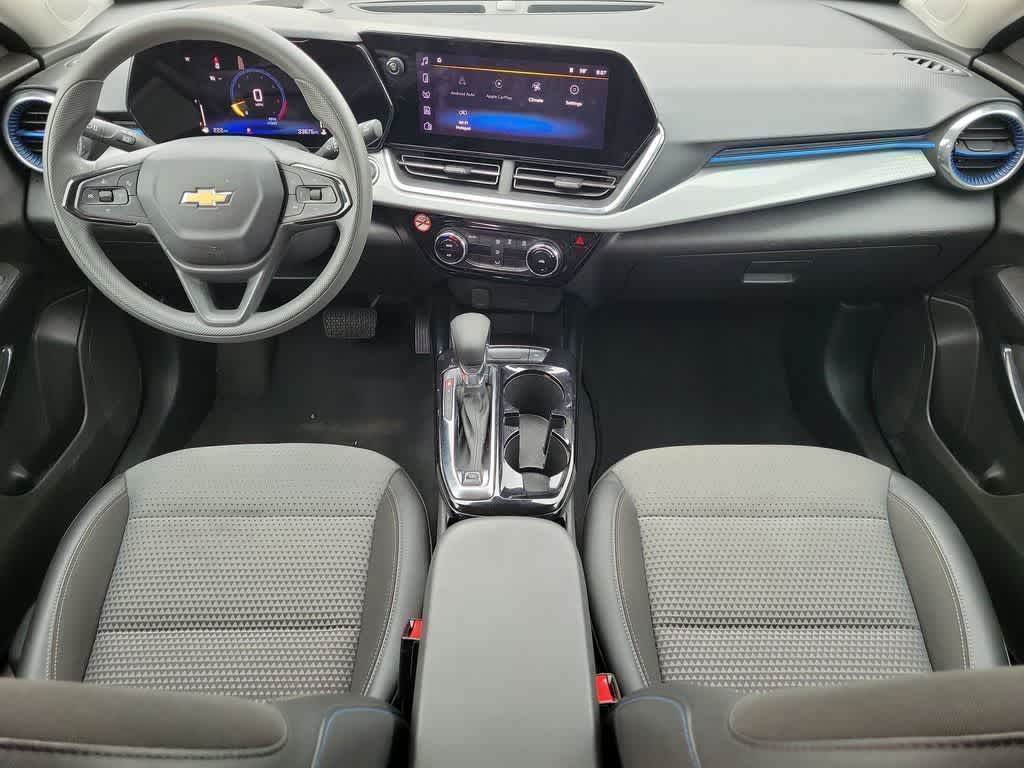 Thumbnail: 2025 Chevrolet Trax - 10