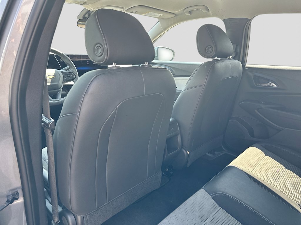 Thumbnail: 2025 Chevrolet Trax - 13