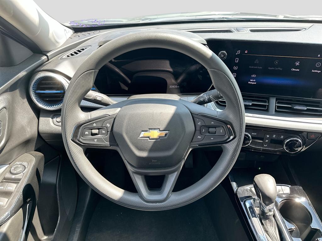 Thumbnail: 2025 Chevrolet Trax - 10