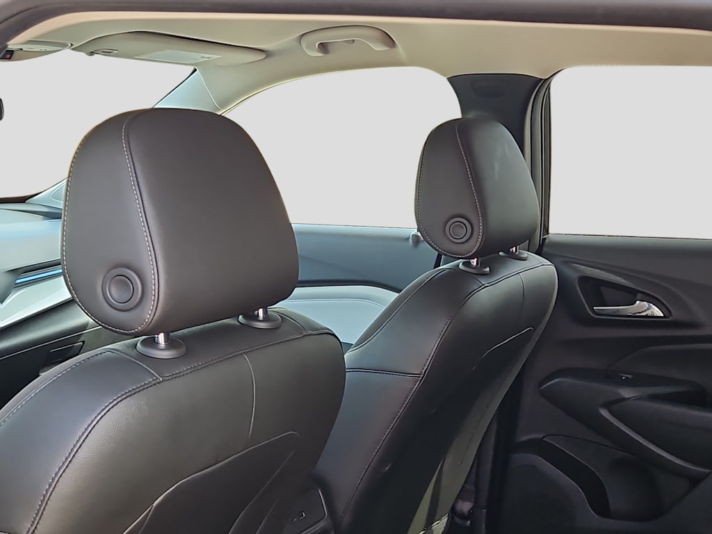 Thumbnail: 2025 Chevrolet Trax - 11