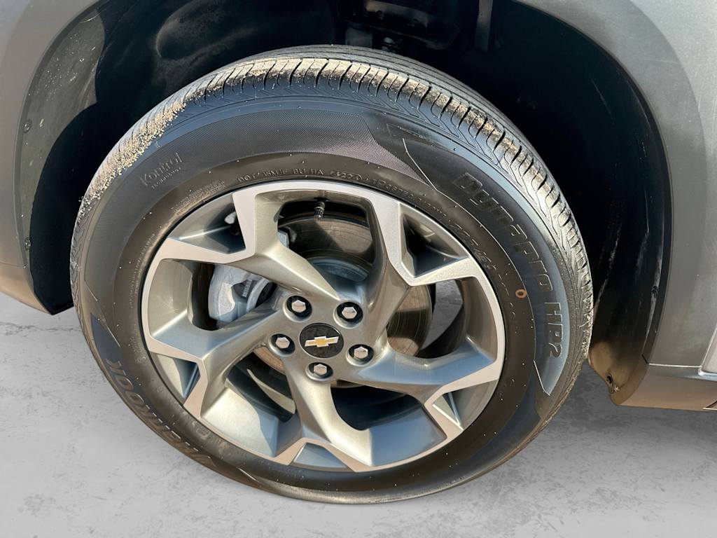 Thumbnail: 2025 Chevrolet Trax - 8