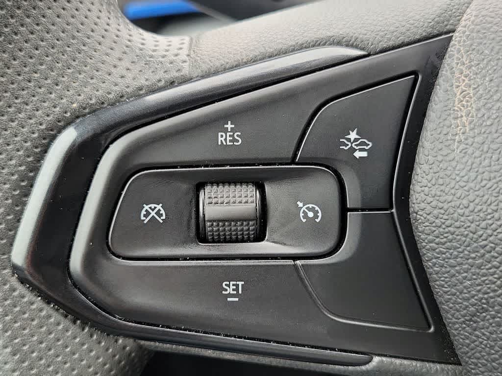 Thumbnail: 2025 Chevrolet Trax - 24