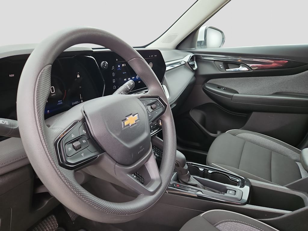 Thumbnail: 2025 Chevrolet TrailBlazer - 2