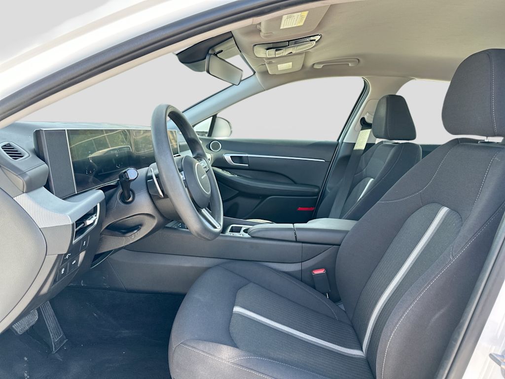 Thumbnail: 2025 Hyundai Sonata - 10