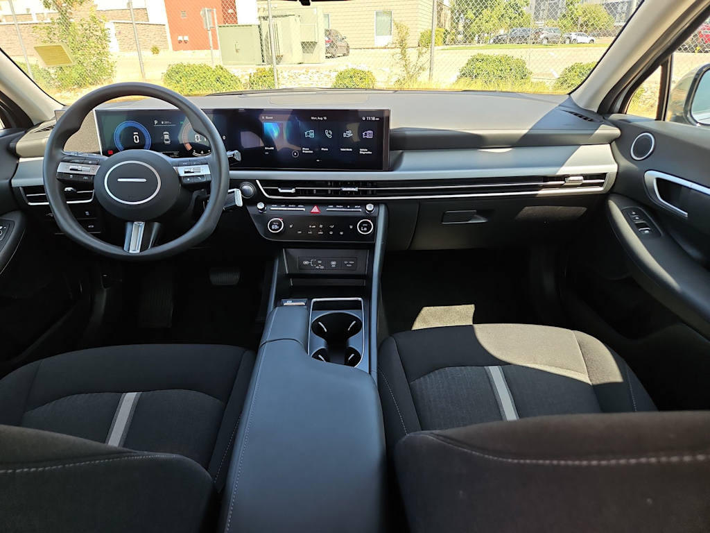 Thumbnail: 2025 Hyundai Sonata - 10