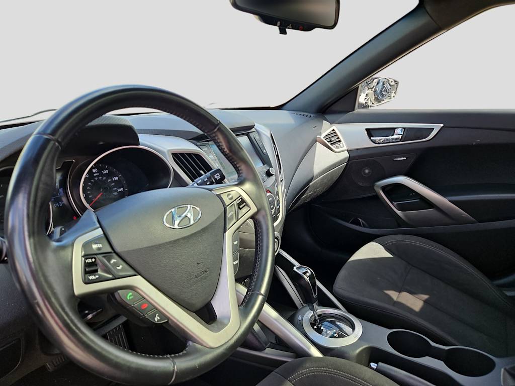Thumbnail: 2017 Hyundai Veloster - 2