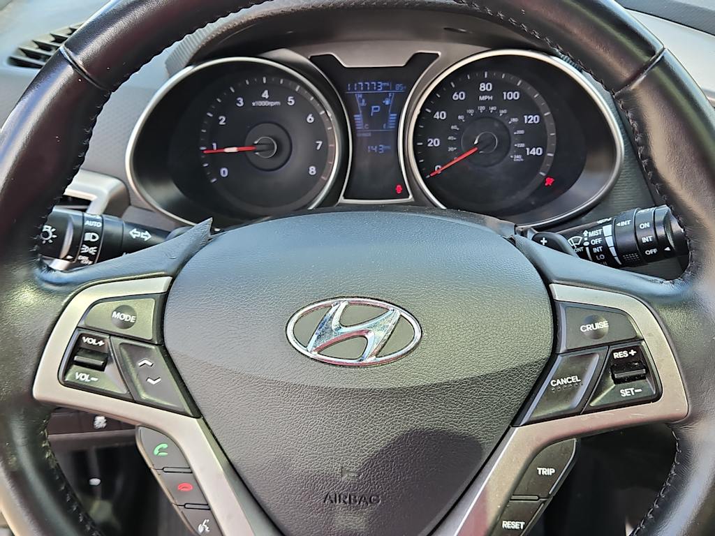 Thumbnail: 2017 Hyundai Veloster - 25