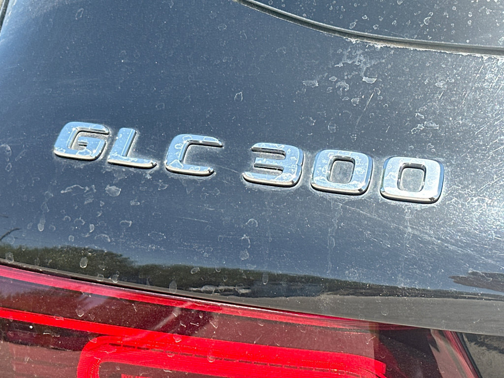 Thumbnail: 2022 Mercedes-Benz GLC - 7