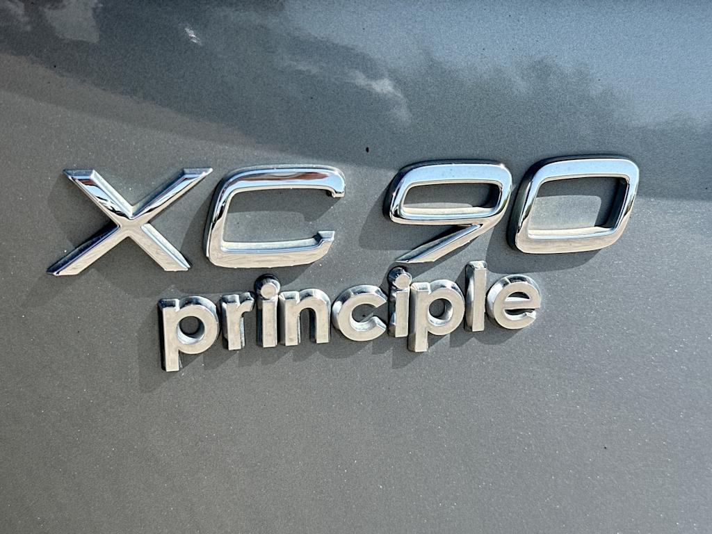 Thumbnail: 2020 Volvo XC90 - 7
