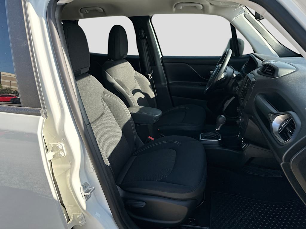 Thumbnail: 2023 Jeep Renegade - 27