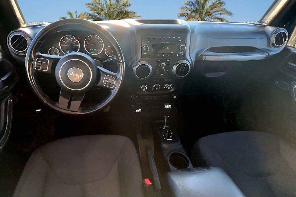 Thumbnail: 2016 Jeep Wrangler - 2