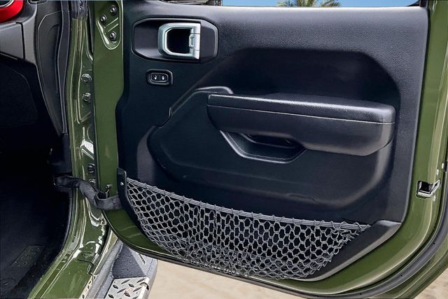 Thumbnail: 2021 Jeep Wrangler - 21