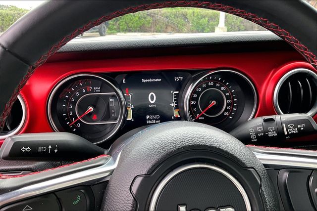 Thumbnail: 2021 Jeep Wrangler - 15
