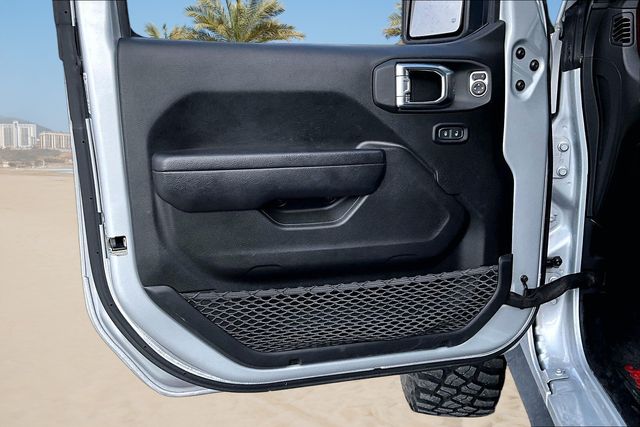 Thumbnail: 2023 Jeep Wrangler - 17