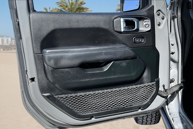 Thumbnail: 2021 Jeep Wrangler - 17